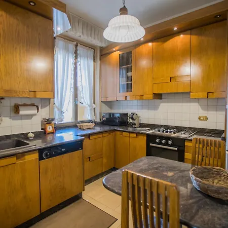 Casa Di Pucci Apartment Como