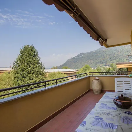 Apartment Casa Di Pucci Como